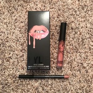 Kylie Cosmetics Lip Kit - Bare